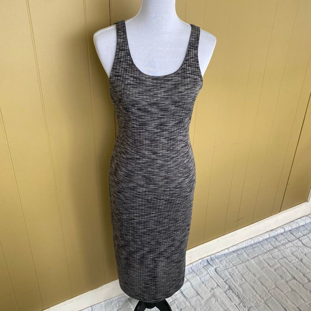 Express women M scoopneck tank top ribbed midi dress with open back black & grey